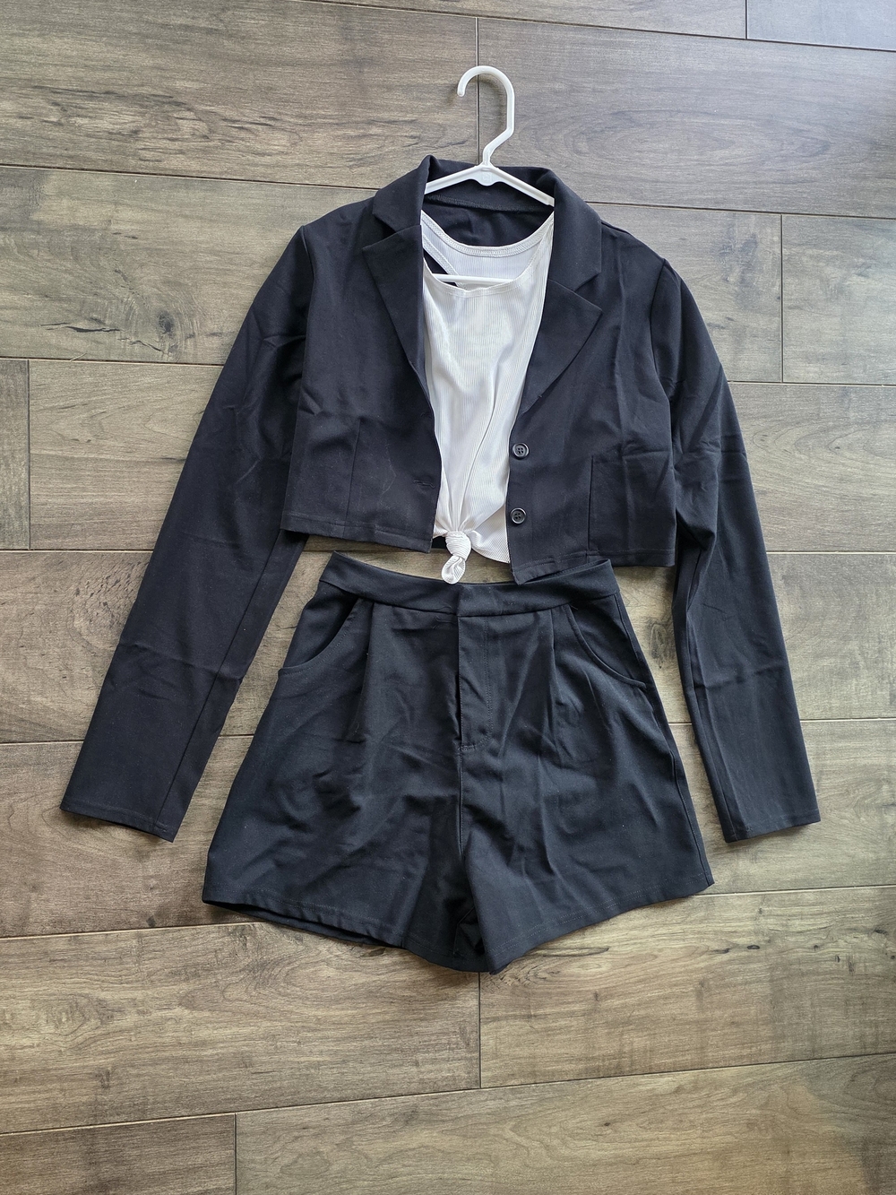 Hip Hop Dance Costume - Cropped Black Jacket & Shorts (SA) - Picture 1 of 4